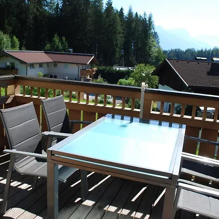 Kaiserhaus アパート *